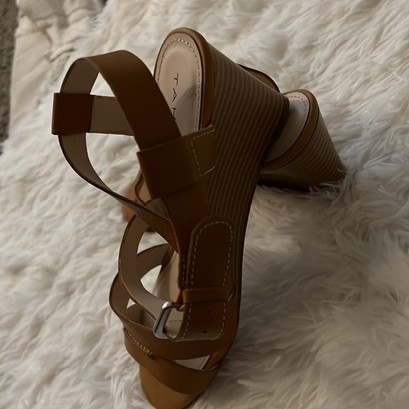Wedge Sandal - camel color - Picture 3 of 6